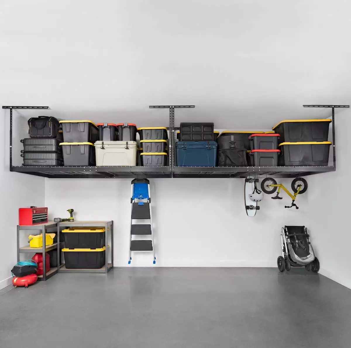 Create ⁣a Clean and⁢ clutter-Free​ Garage with ​Open Shelving Systems
