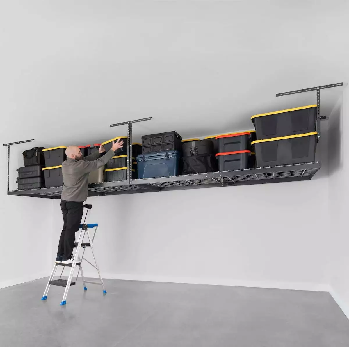 Tips⁤ for‌ Maximizing ⁣Space Efficiency with DIY Garage Shelves