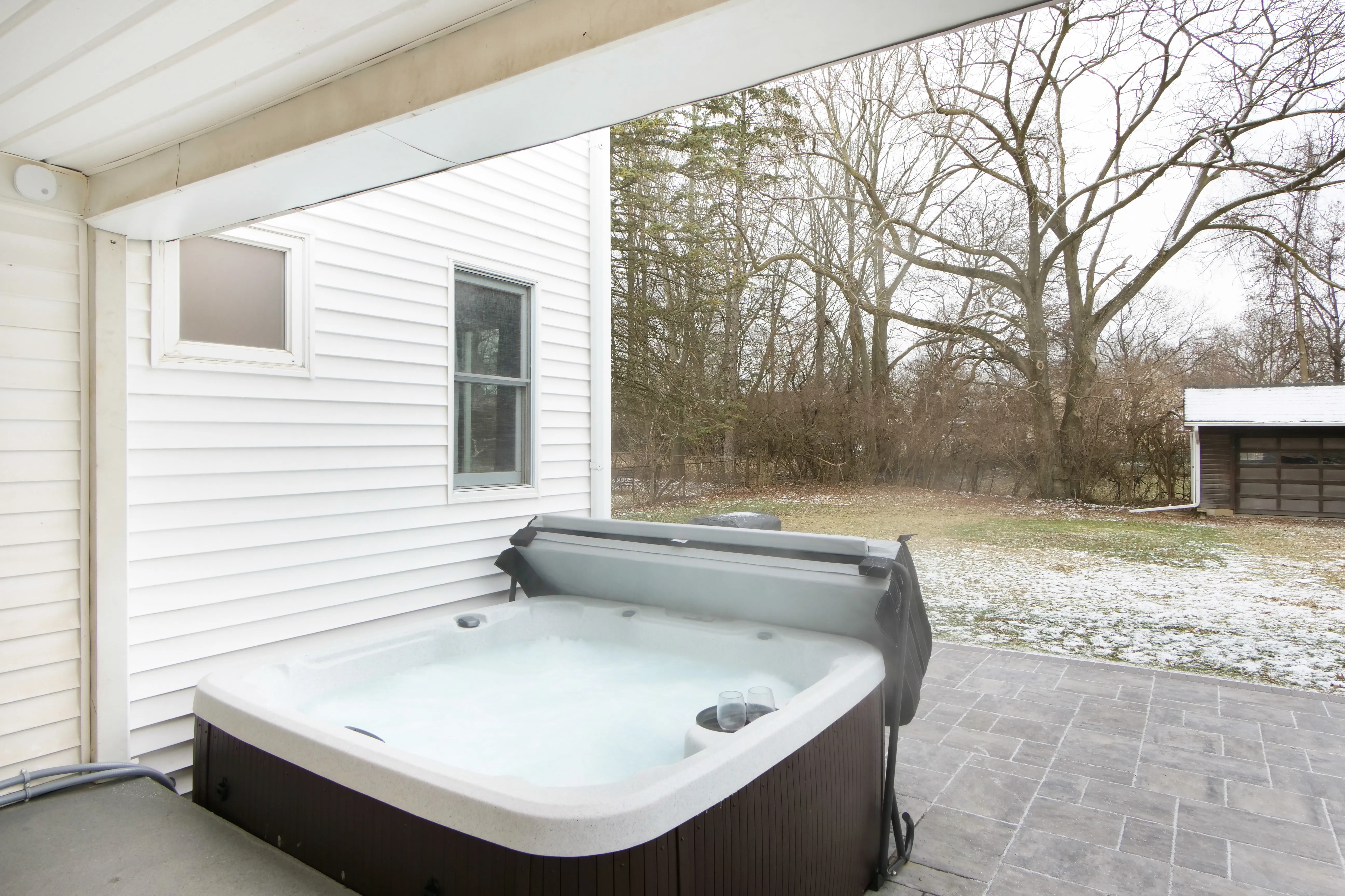 Heading 2: Local Artisan Touches: Discovering Hidden gems in Portland's Vacation Rental Market